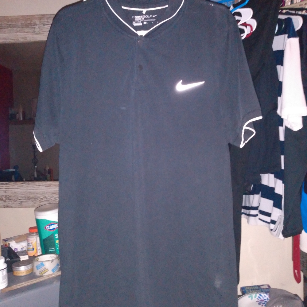 Men's short sleeve Nike golf Dri-Fit polo shirt